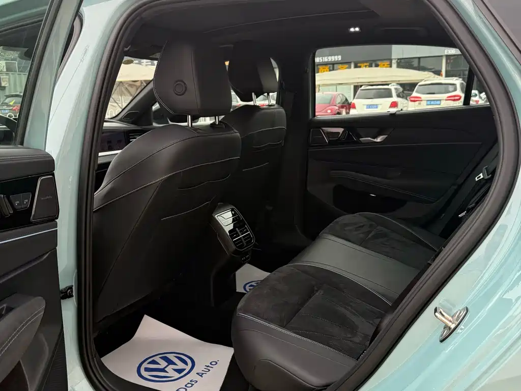 Volkswagen Passat — миниатюра 6