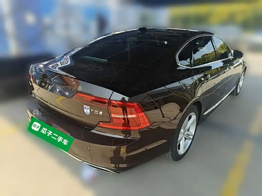 Volvo S90 — миниатюра 10