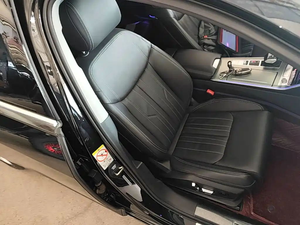 Audi A6L — миниатюра 25