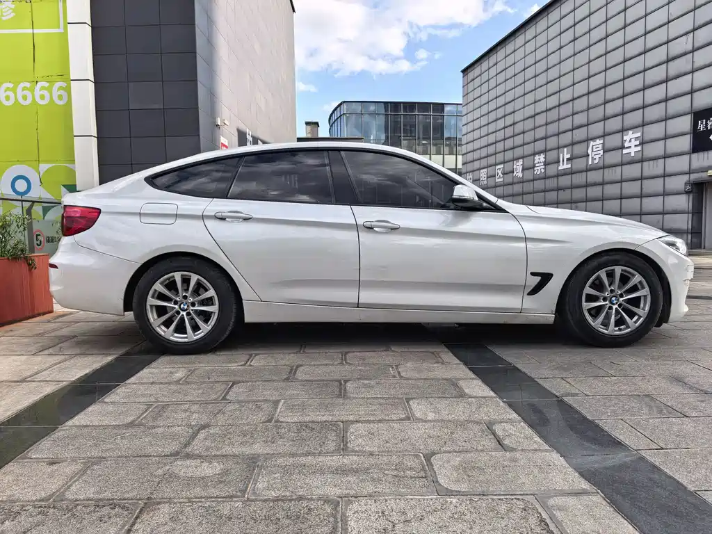 BMW 3 Series GT — миниатюра 18