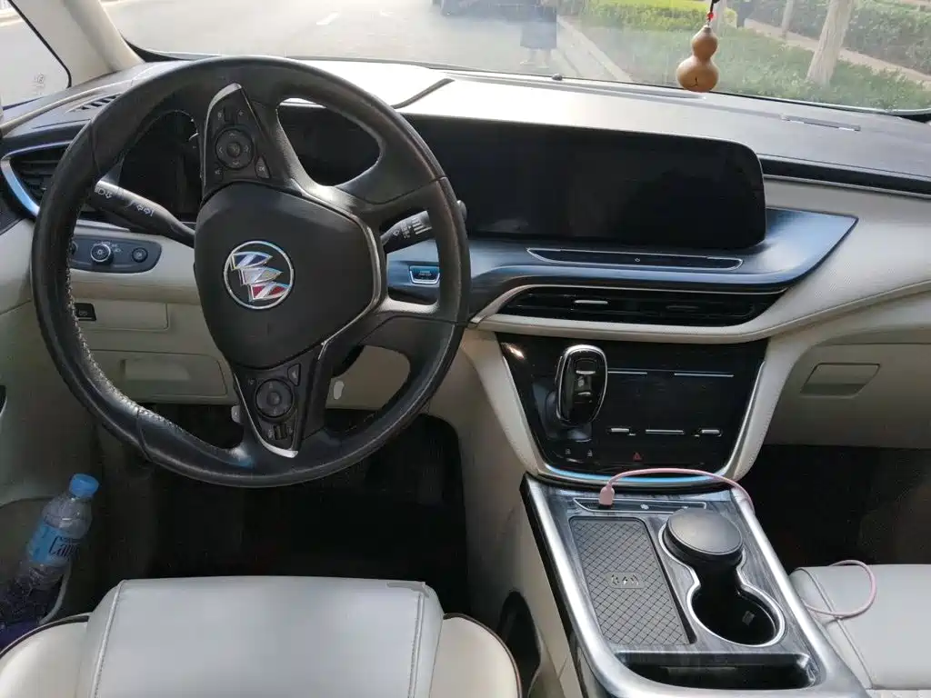 Buick GL8 — миниатюра 13