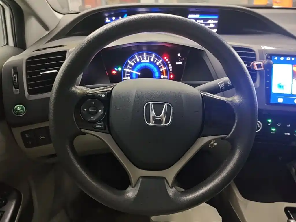 Honda Civic — миниатюра 11