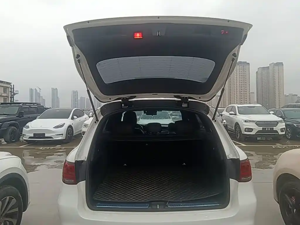 Mercedes-Benz GLC — миниатюра 19
