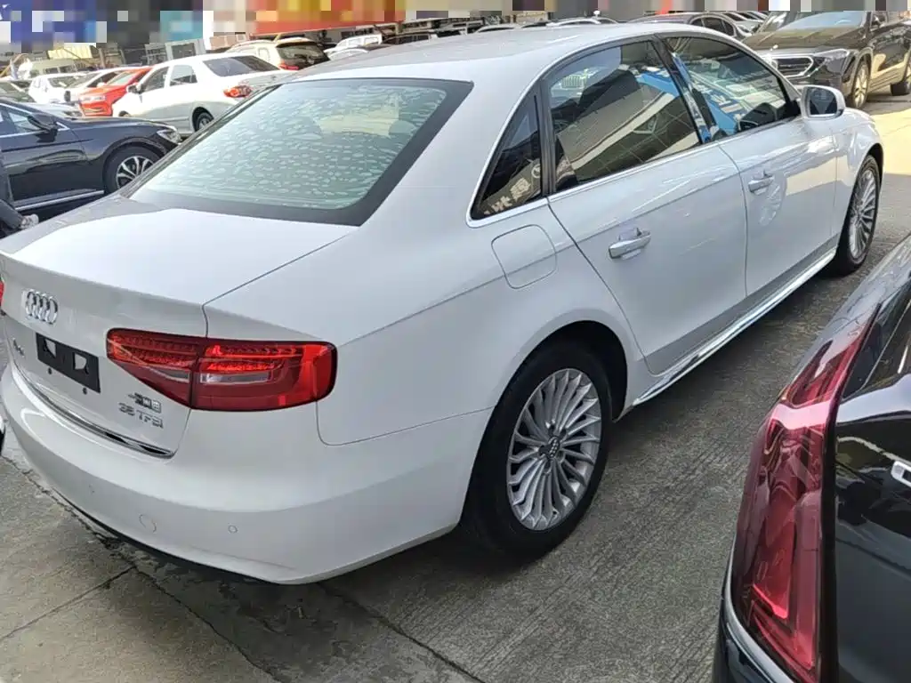Audi A4L — миниатюра 7