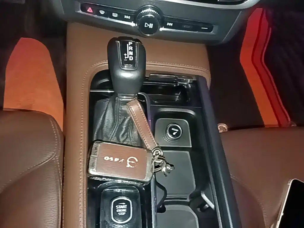 Volvo S90 — миниатюра 14