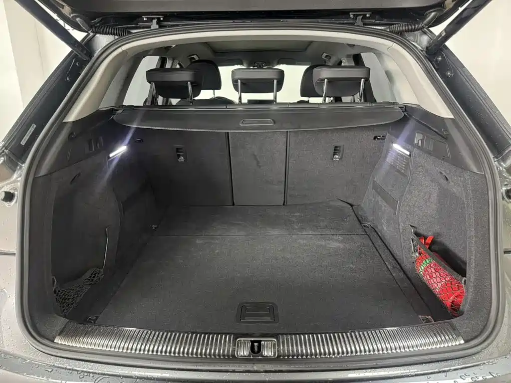 Audi Q5L — миниатюра 6