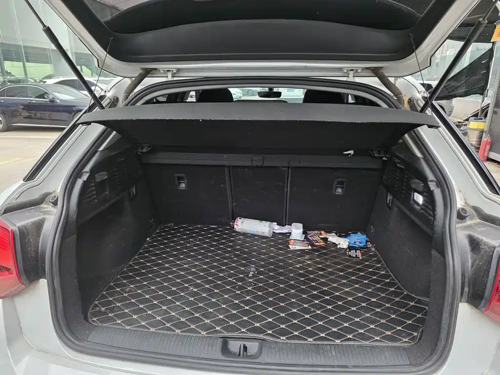 Audi Q2L — миниатюра 13