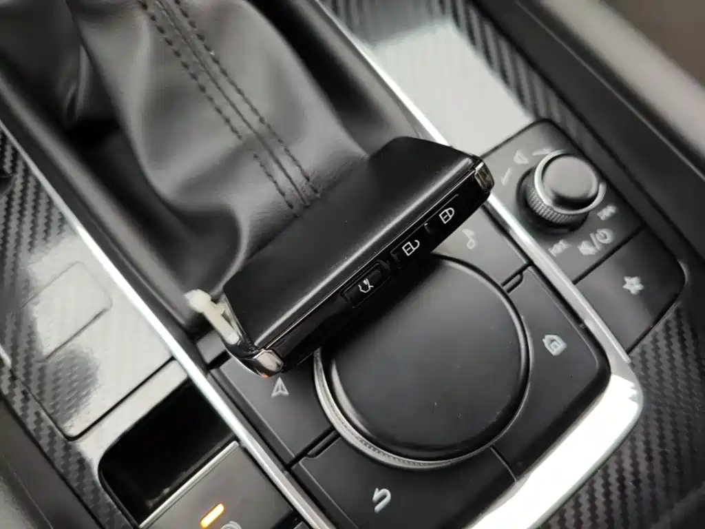 Mazda 3 Axela — миниатюра 9
