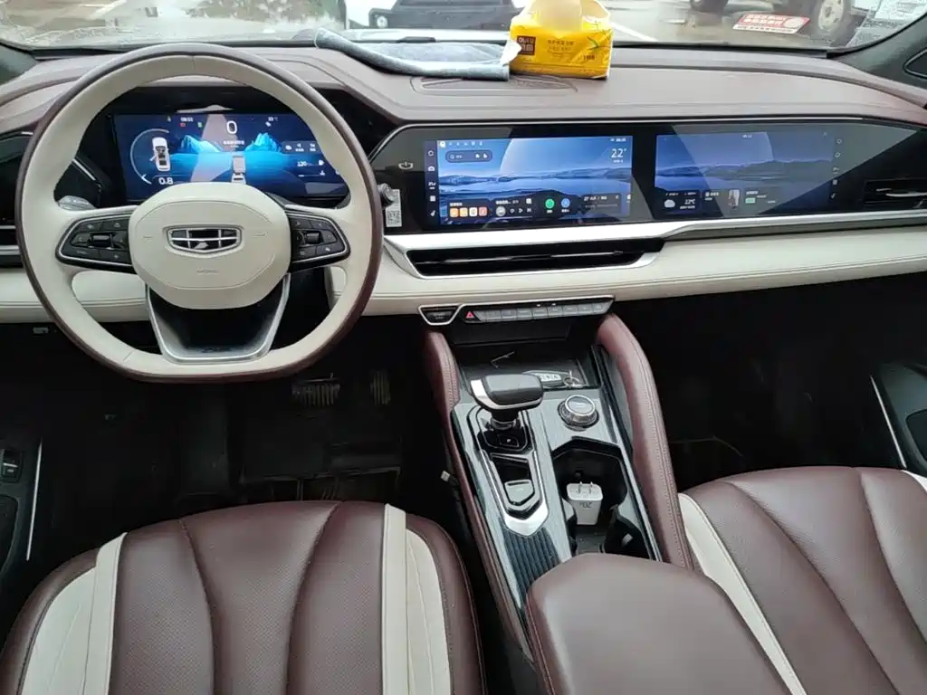 Geely Xingyue L — миниатюра 10