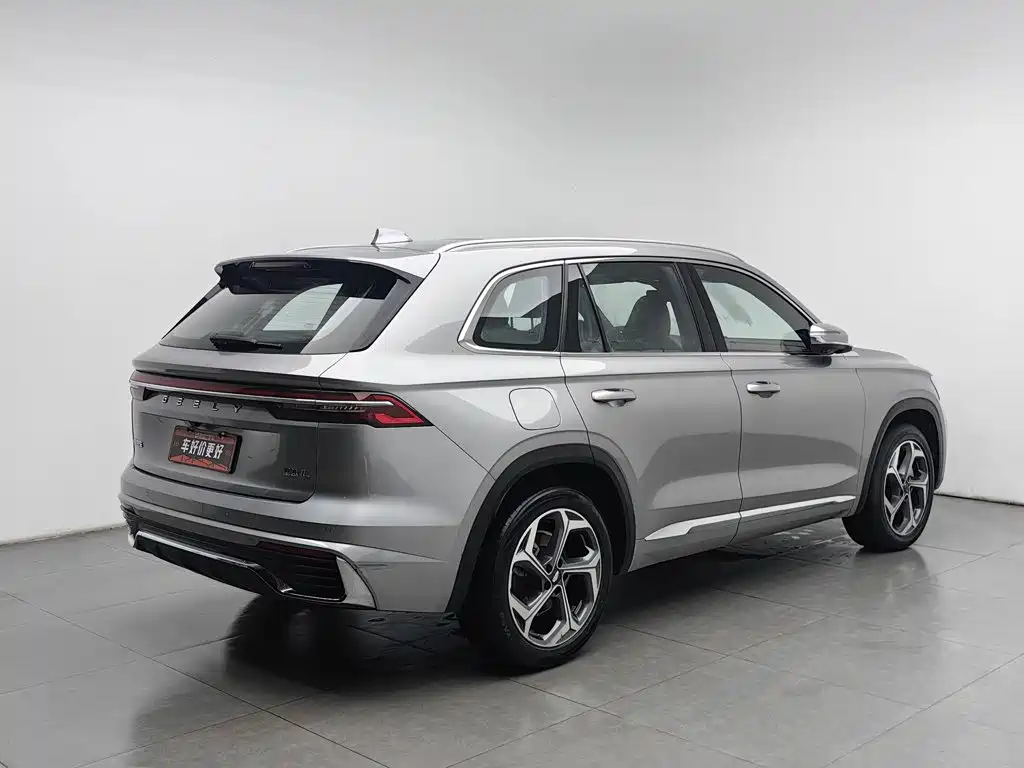 Geely Xingyue L — миниатюра 2