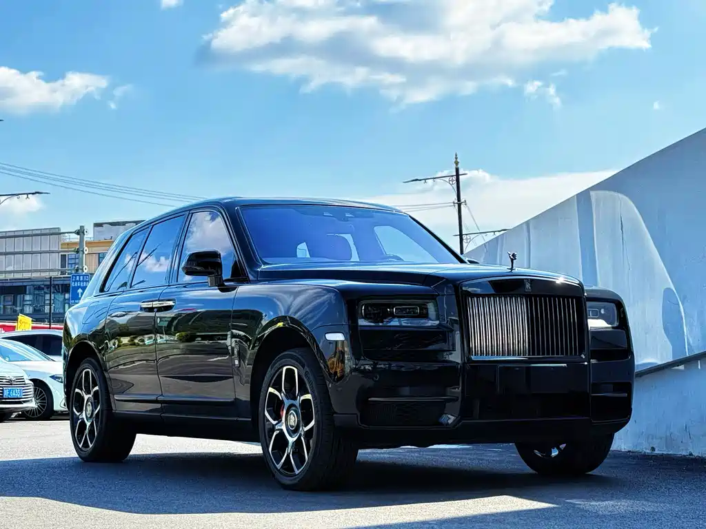 Rolls-Royce Cullinan 2022 Black Badge
