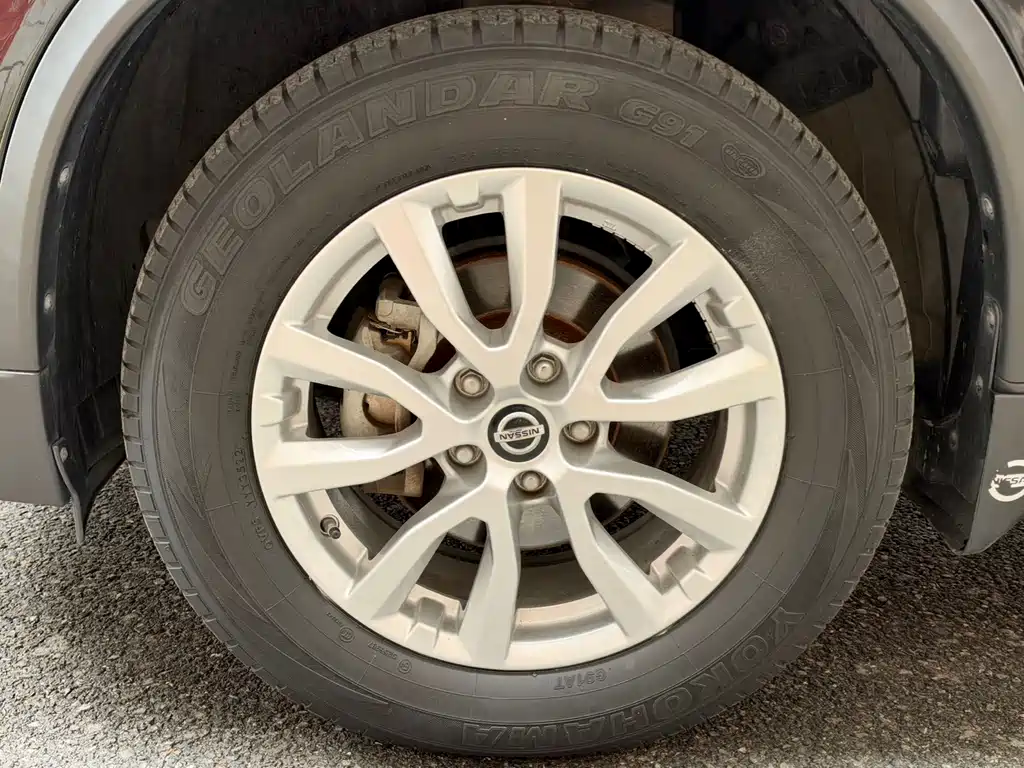 Nissan X-Trail — миниатюра 24