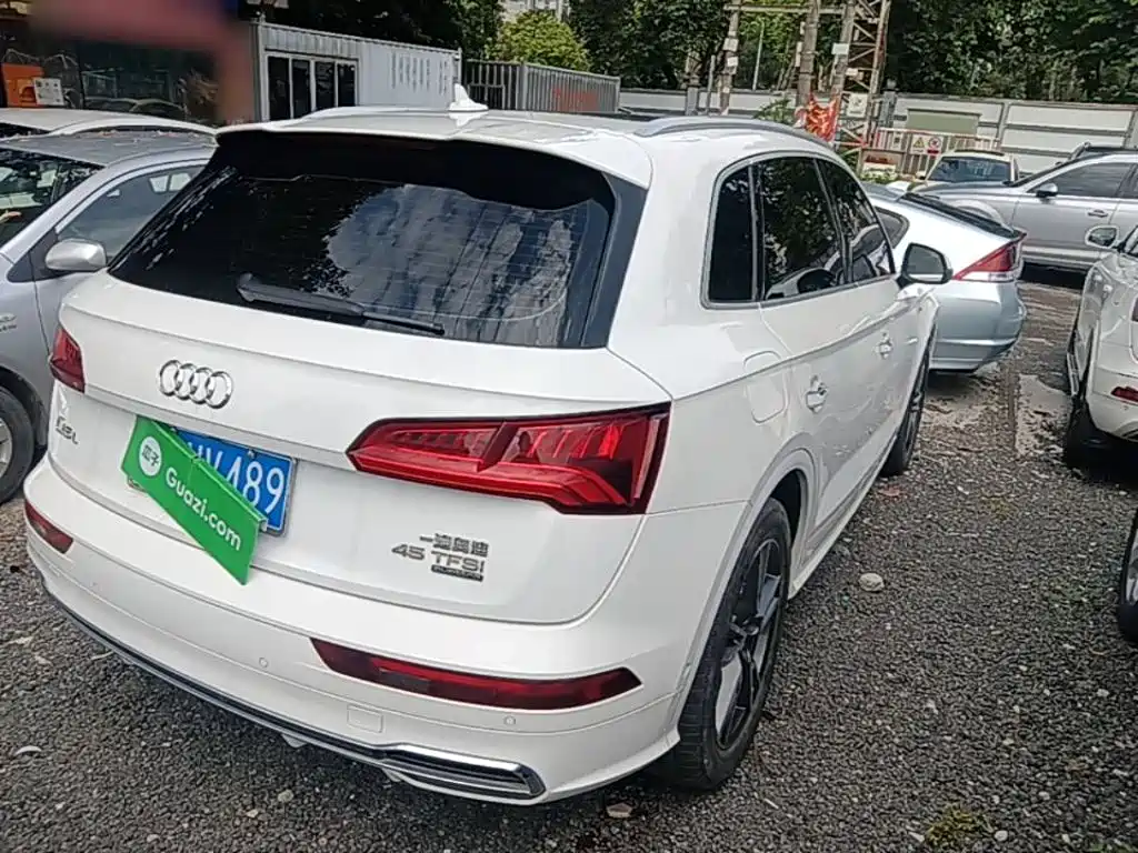 Audi Q5L 2020 45 TFSI Premium Fashion