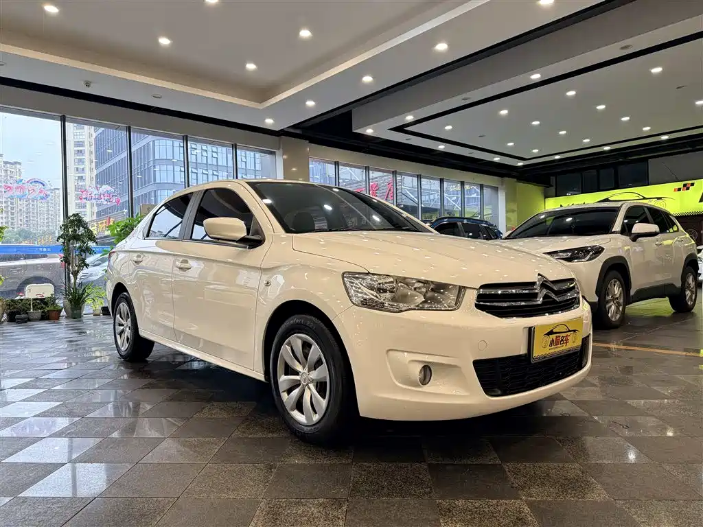 Citroen Elysee — миниатюра 3