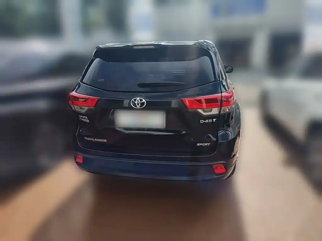 Toyota Highlander — миниатюра 8