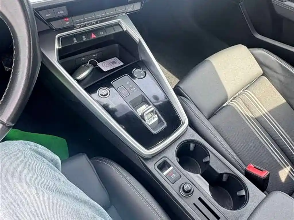 Audi A3 2023 A3L Limousine 35 TFSI Luxury Sport