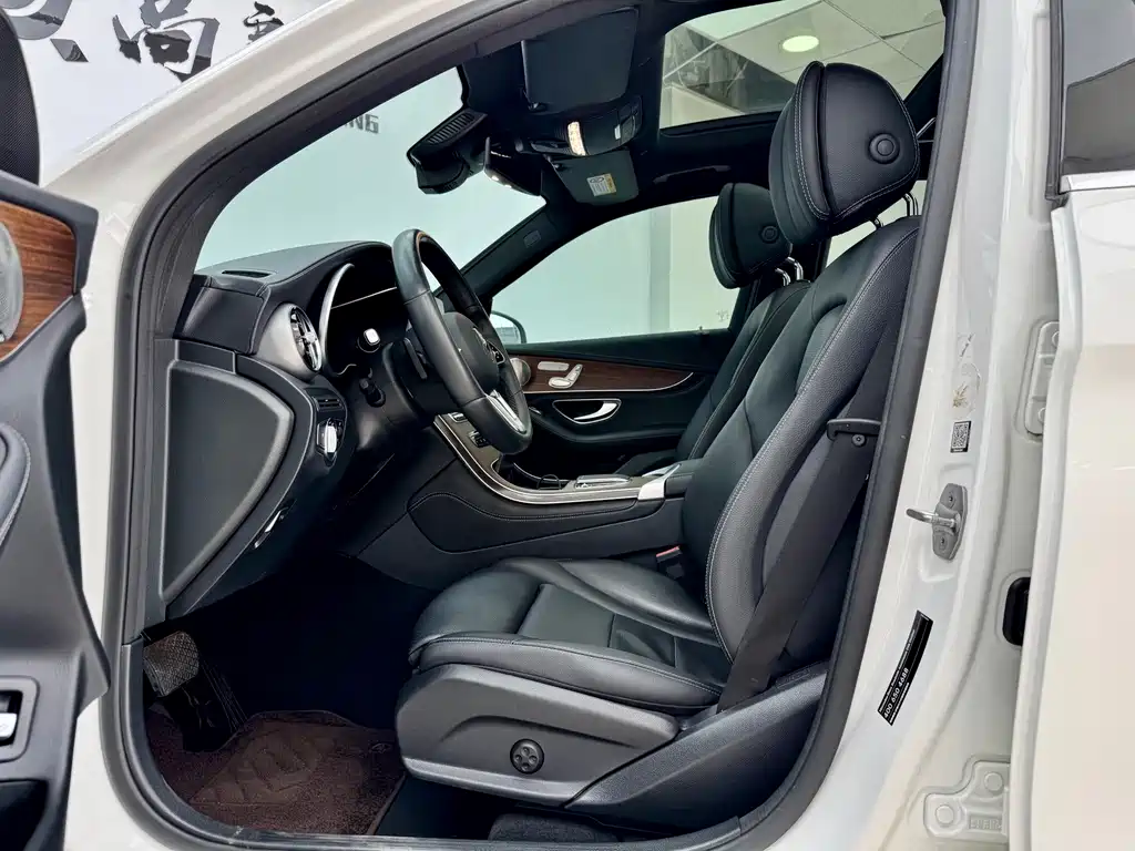 Mercedes-Benz GLC — миниатюра 6