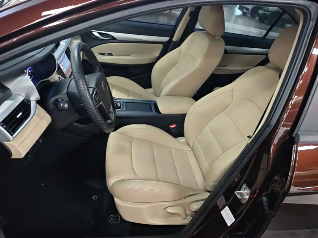 Geely Emgrand — миниатюра 15
