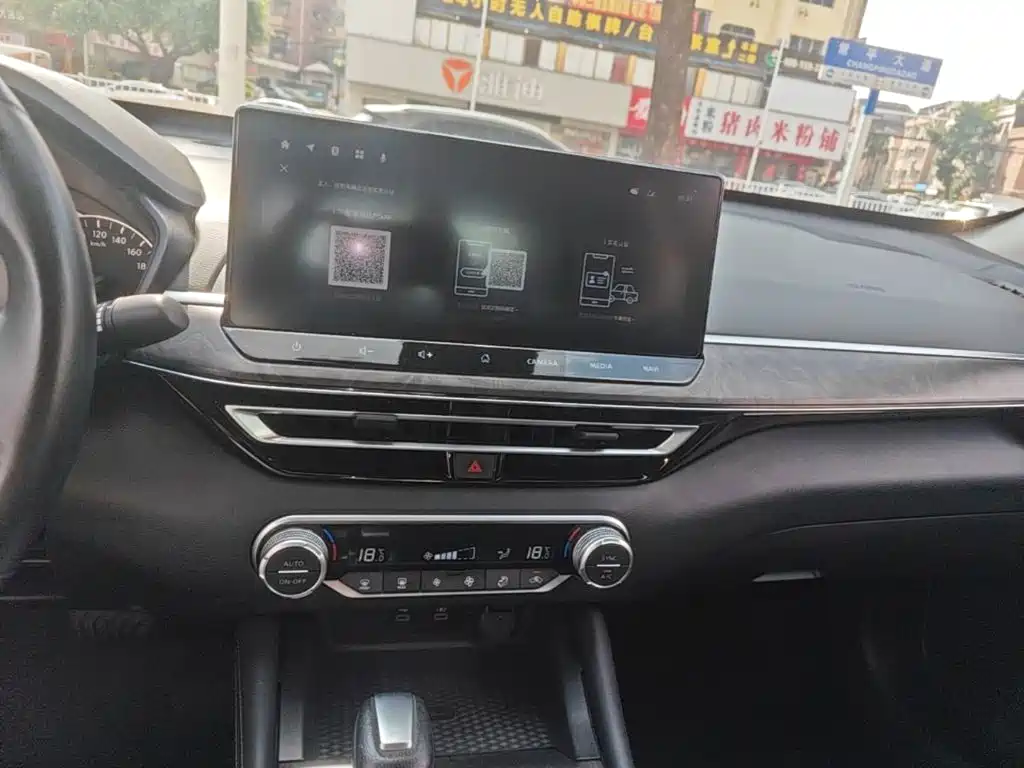 Nissan Teana — миниатюра 13