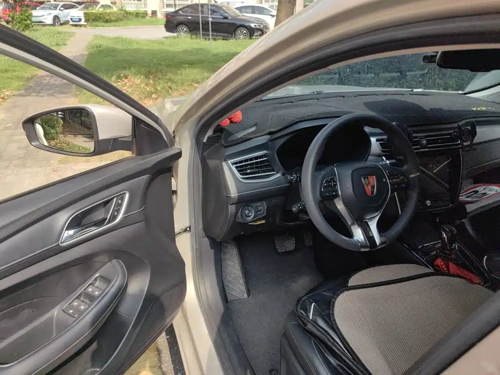 Roewe i5 — миниатюра 13