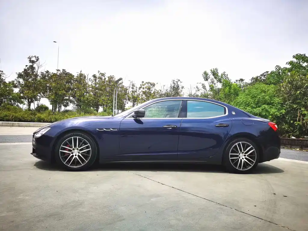 Maserati Ghibli — миниатюра 3