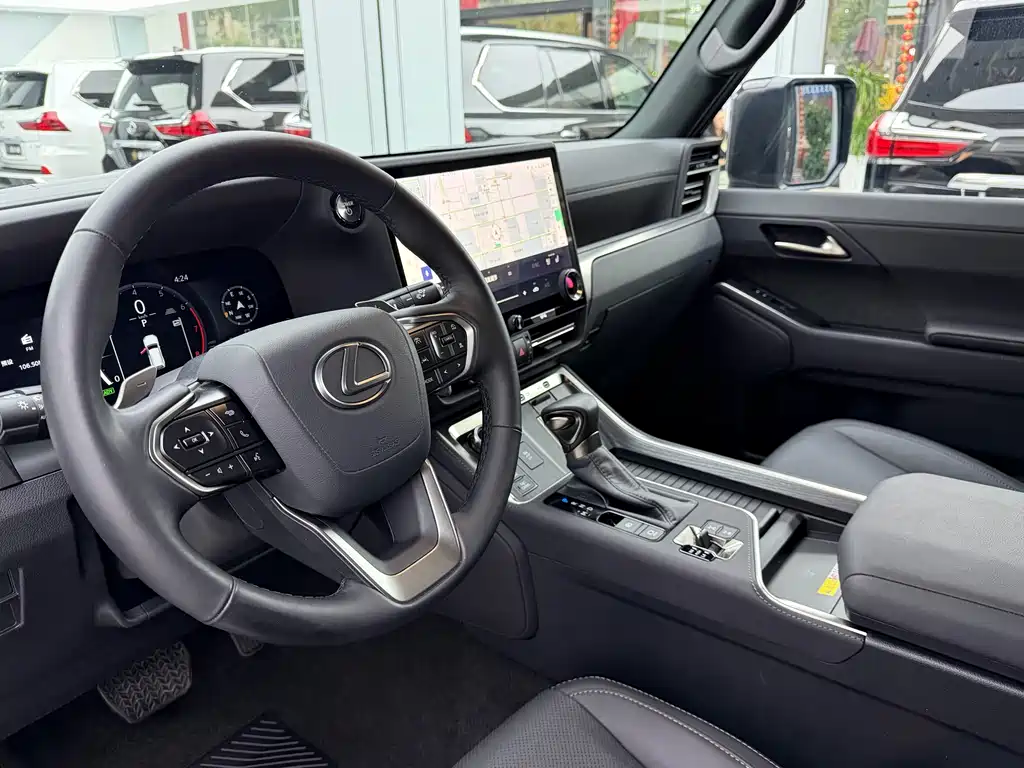 Lexus GX — миниатюра 15