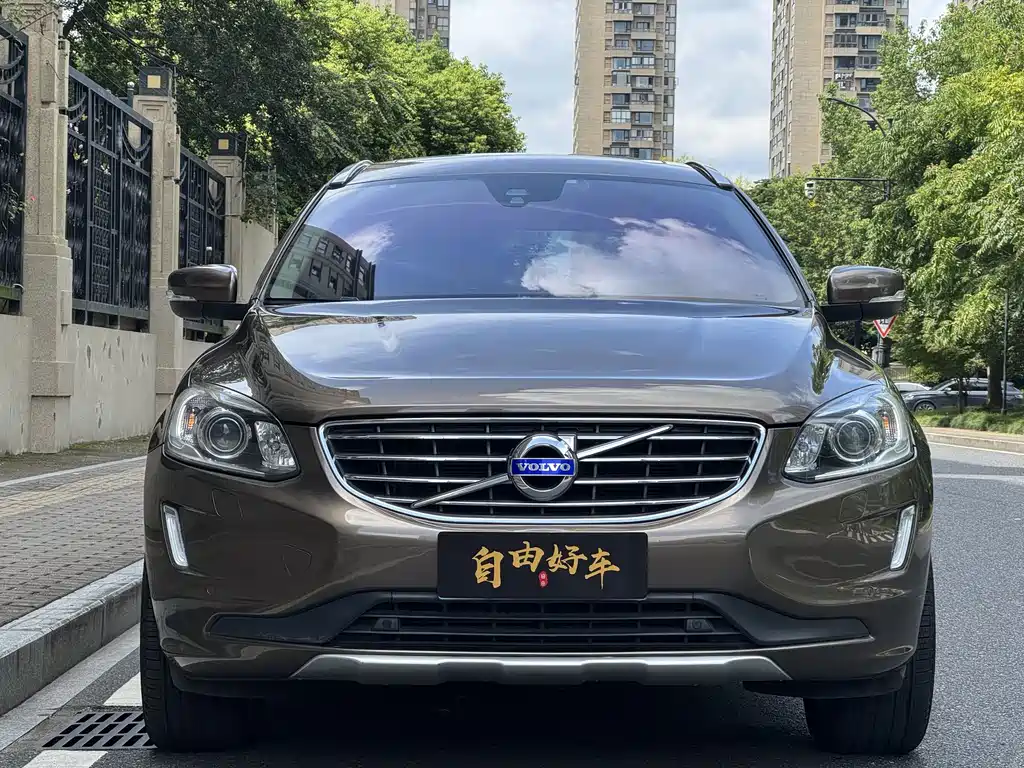 Volvo XC60 — миниатюра 2