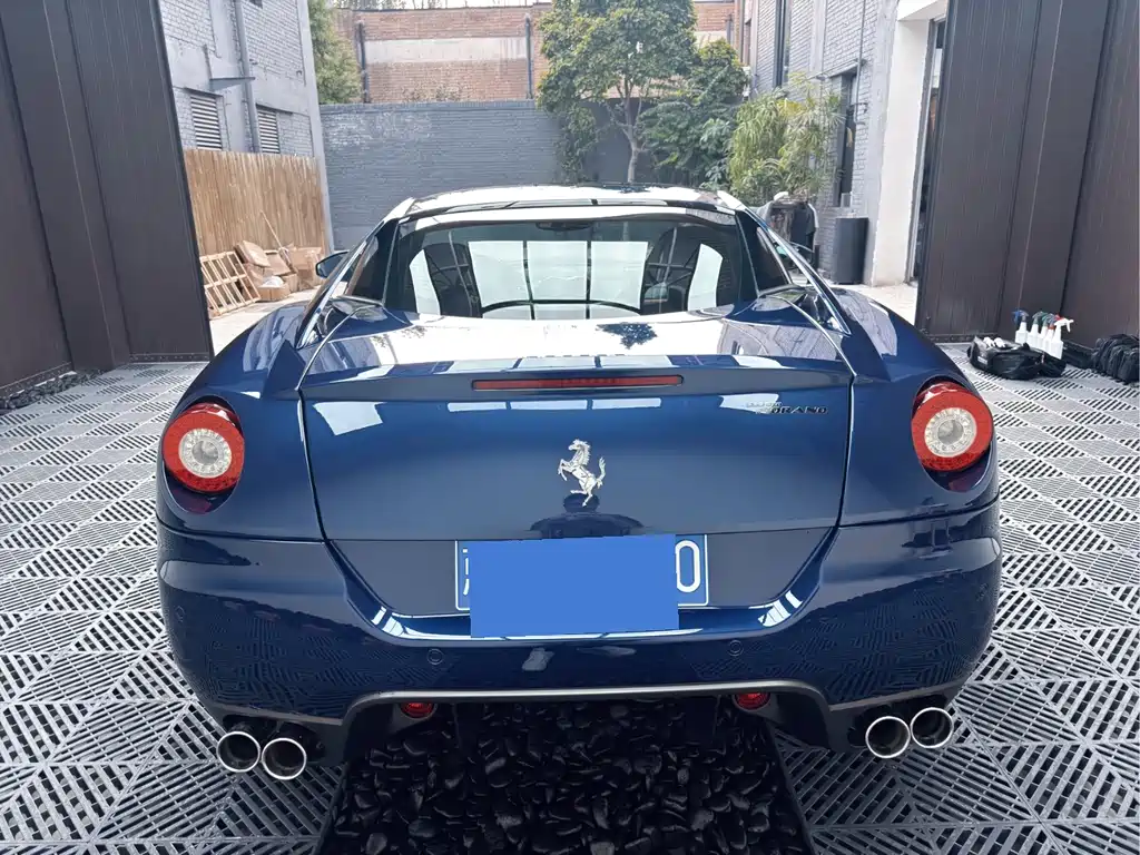 Ferrari 599 — миниатюра 7