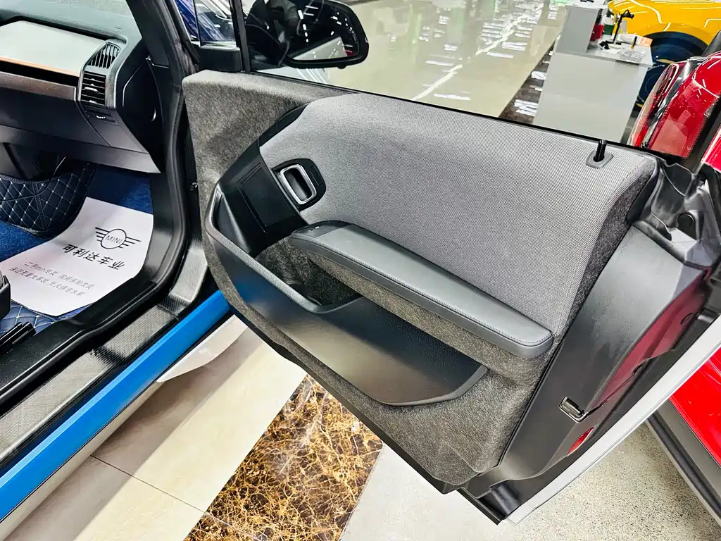BMW i3 (Import) — миниатюра 19