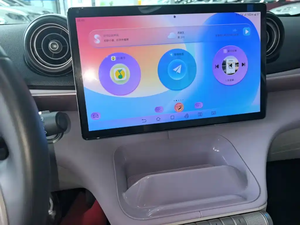 BYD Dolphin — миниатюра 13