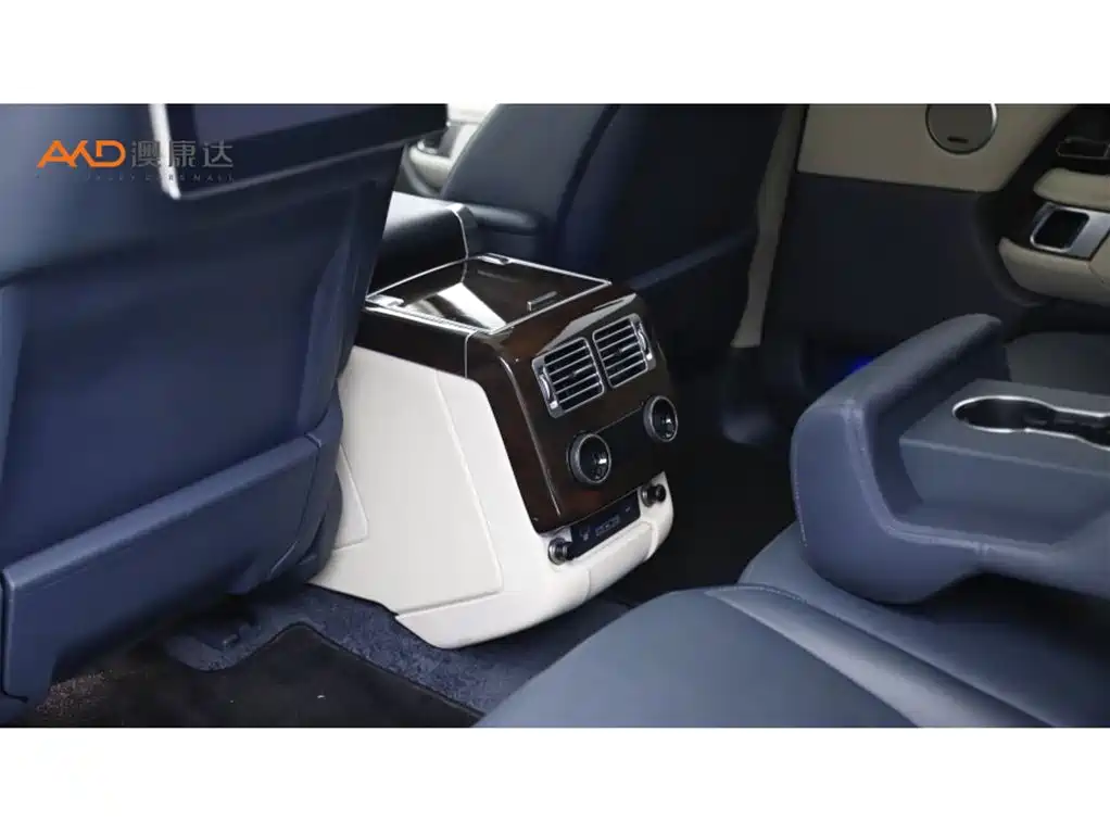 Land Rover Range Rover — миниатюра 9