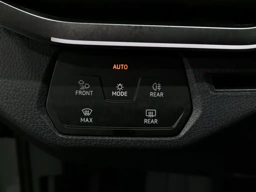 Volkswagen ID.4 Crozz — миниатюра 21