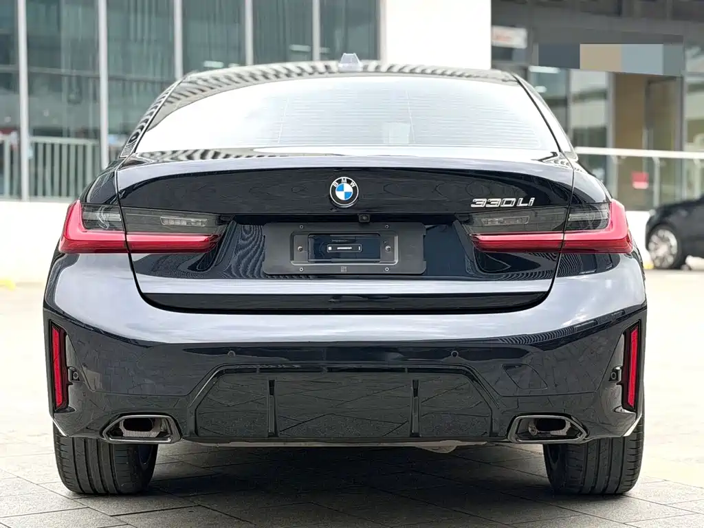 BMW 3 Series — миниатюра 8