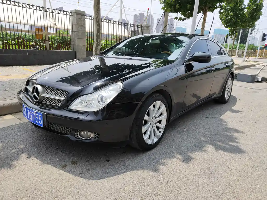 Mercedes-Benz CLS