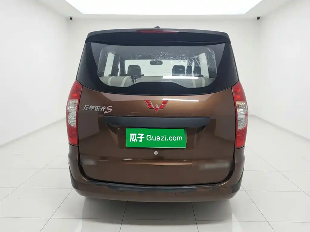 Wuling Hongguang — миниатюра 3