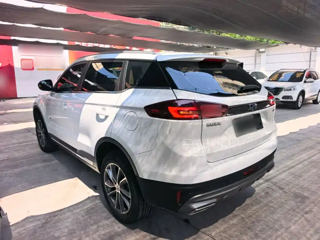 Geely Boyue — миниатюра 5