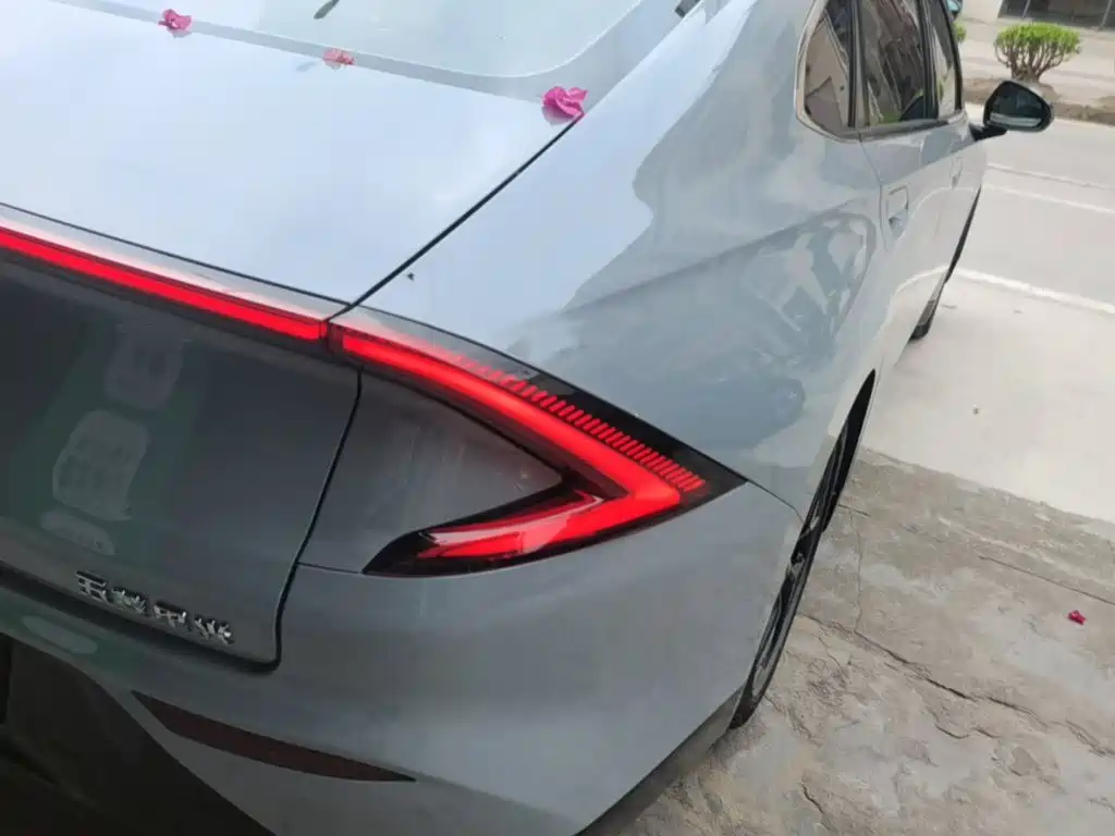 Wuling Xingguang — миниатюра 8