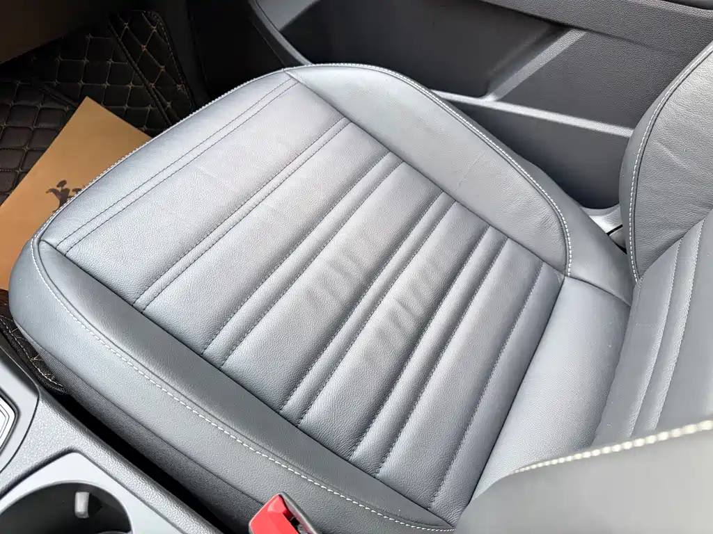 Volkswagen Touran — миниатюра 7