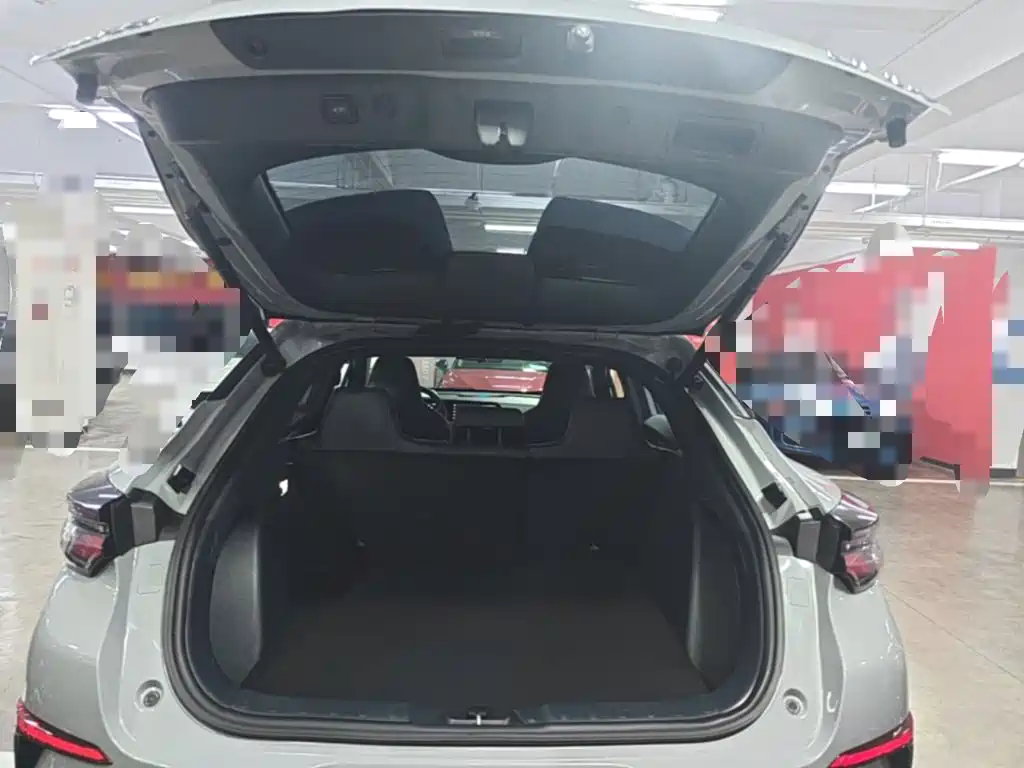Changan UNI-T — миниатюра 19