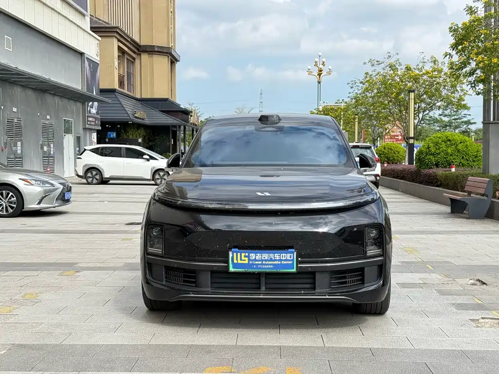 Li Auto Li L8 — миниатюра 4