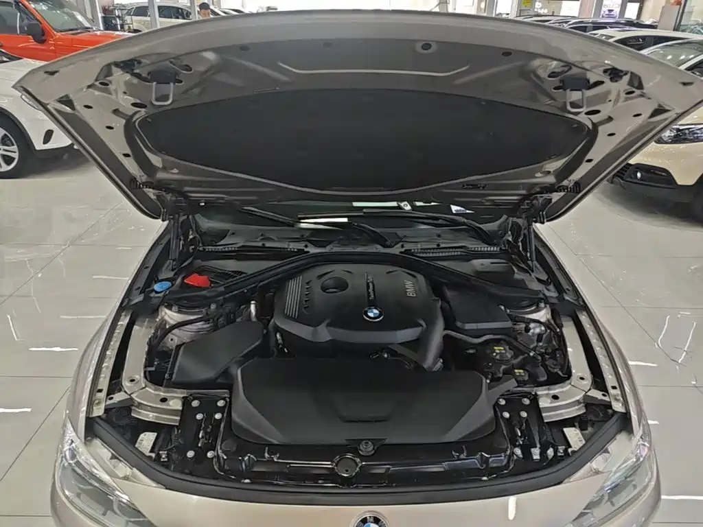 BMW 3 Series — миниатюра 20