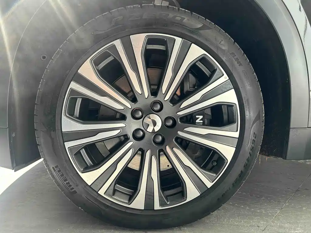 NIO ES8 2024 75kWh Executive