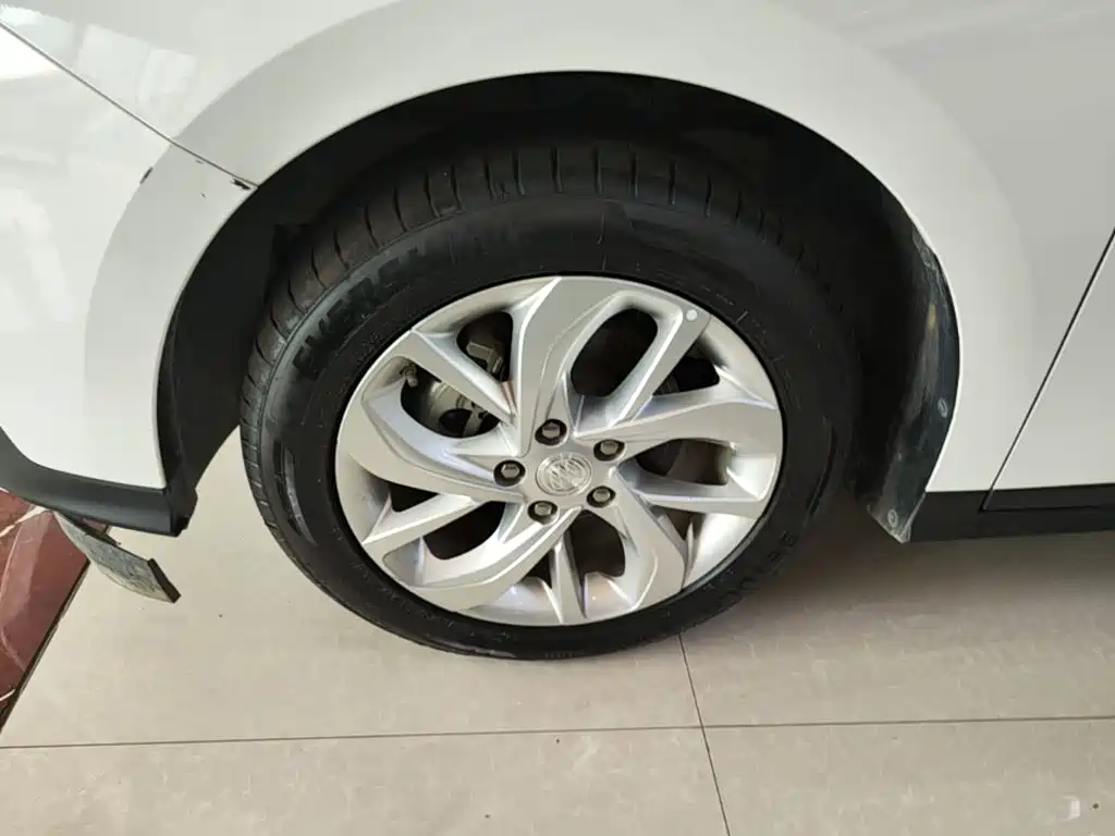Buick Velite 6 — миниатюра 23