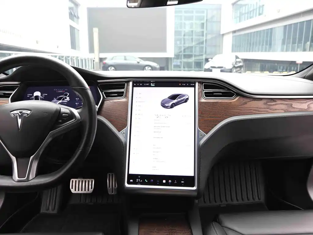 Tesla Model S — миниатюра 6