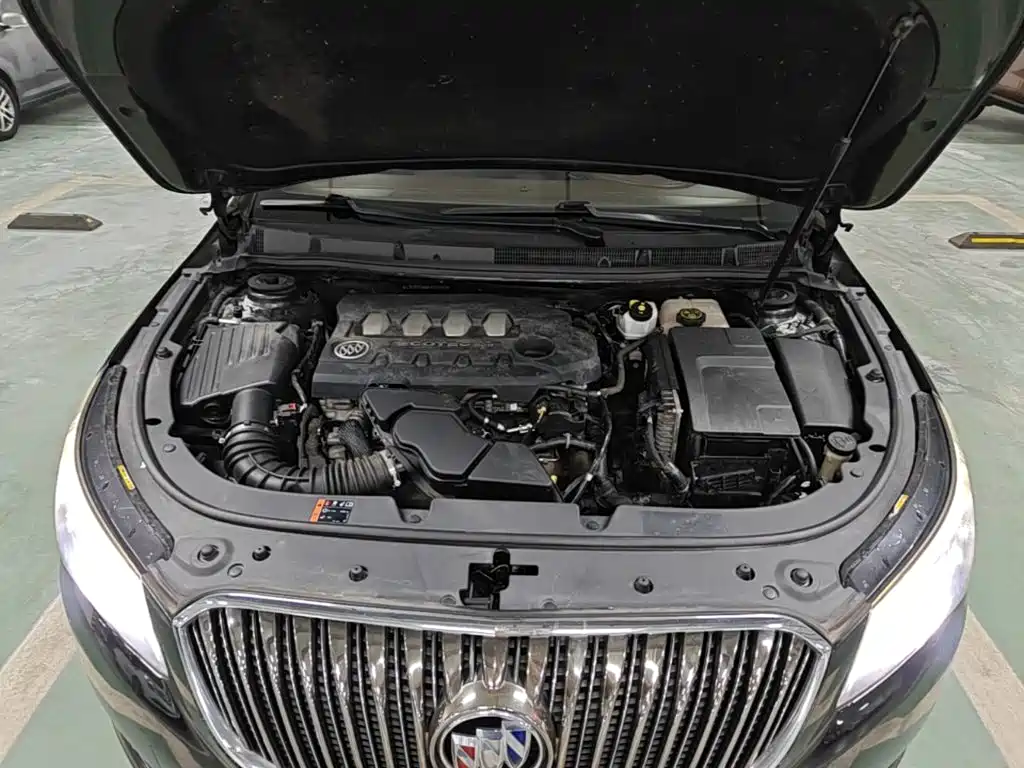 Buick LaCrosse — миниатюра 20