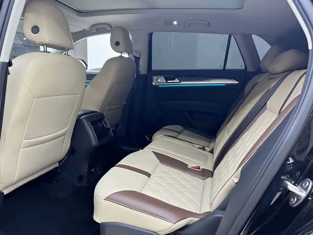 Volkswagen Teramont — миниатюра 14