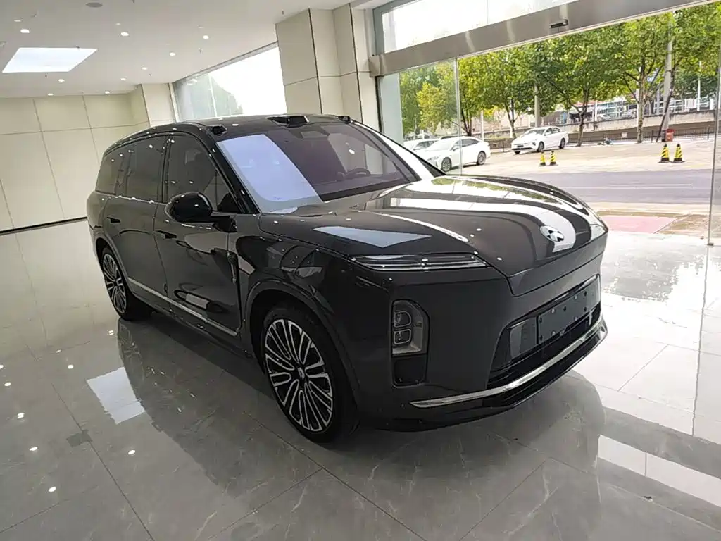 NIO ES8 — миниатюра 4