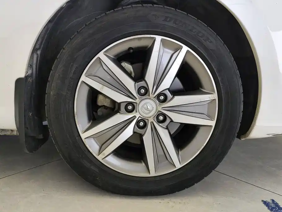 Changan Eado — миниатюра 6