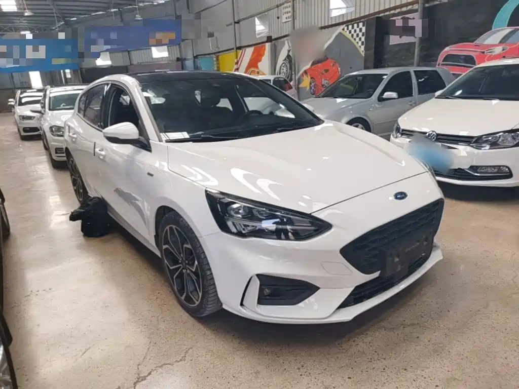 Ford Focus — миниатюра 4