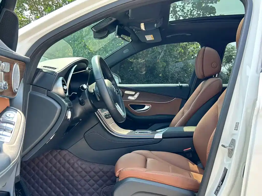 Mercedes-Benz GLC — миниатюра 9